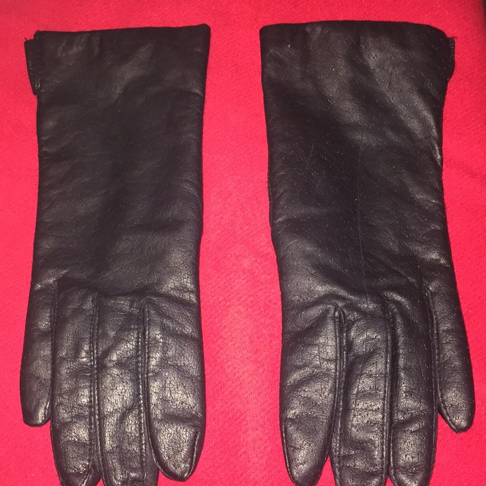 Gloves